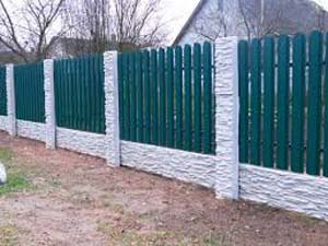 Забор из штакетника
